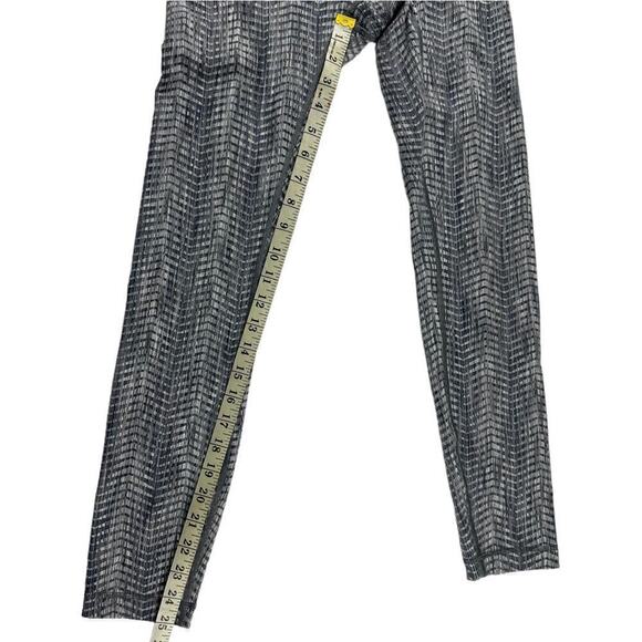 Lululemon Wunder Under High-Rise 7/8 Tight *Full-On Luxtreme 25" Women’s Sz 4 - Picture 5 of 11